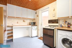 Kitchen- click for photo gallery